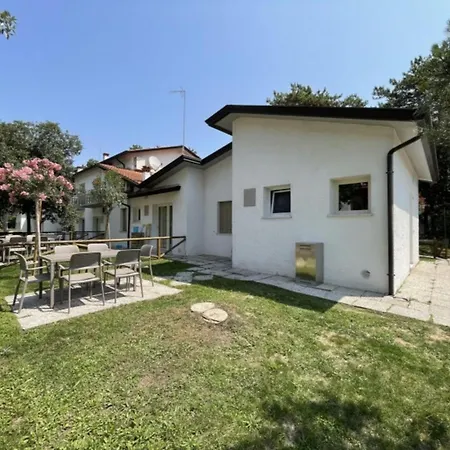 Villa With Garden Close To Bibione Beach Apartment Bibione