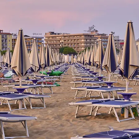 Apartment Villa With Garden Close To Bibione Beach