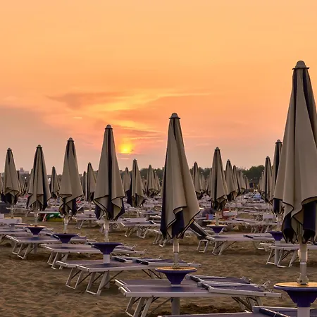 Apartment Villa With Garden Close To Bibione Beach *