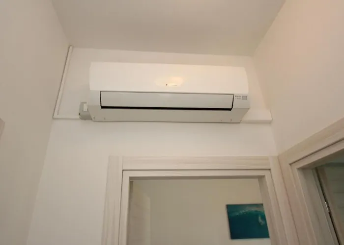 With Private Garden بيبيوني